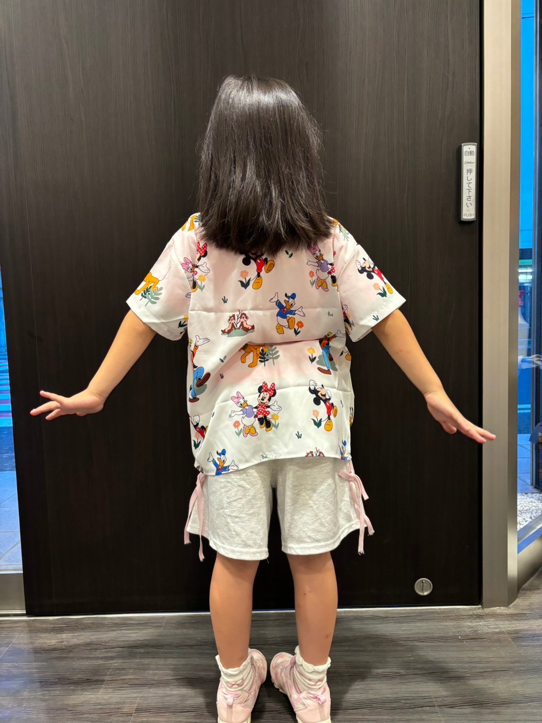90.110.130&ladies size[即納]  Mickey&Friends総柄シャツ  (mes favoris original )