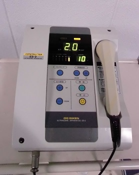 超音波治療器 +ジェル2本(満タン) 超音波骨折治療器「アクセラス2」 | 間庭整形外科