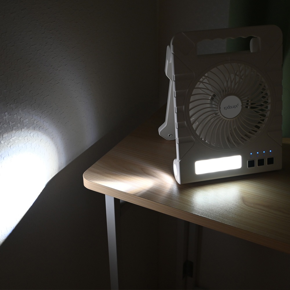 EXELUX<br>ウルトラ ソーラーファン<br>コンパクト