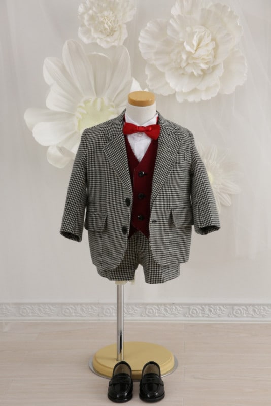 【結婚式パーティーお呼ばれ男の子フォーマル・男の子レンタル】結婚式/発表会/男の子スーツ/男の子タキシード/白/黒/エンジ/2歳用/3歳用/J2-5（80）