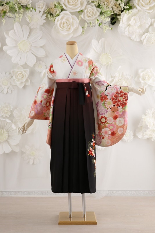 【卒業式袴レンタル/着物レンタル/通販レンタル】　大島優子ブランド　学生袴/先生袴/卒業式/小学生袴/レトロアンティーク/白/ピンク/茶色/黒/着物-323/袴-210