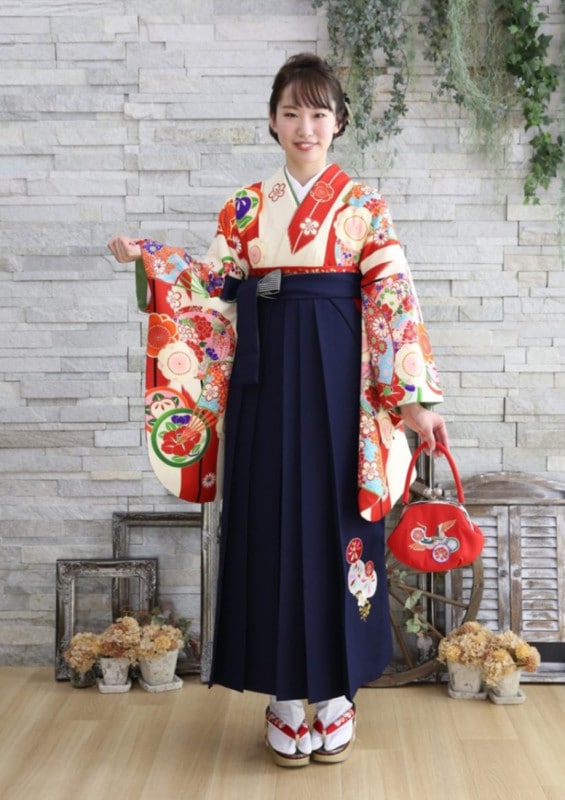 【卒業式袴レンタル/着物レンタル/通販レンタル】　ブランド平祐奈　JAPANSTYLE×中村里砂/学生袴/先生袴/卒業式/小学生袴/かわいい/クリーム/紺/着物-381/袴-246