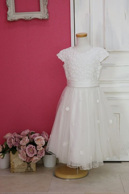 【女の子ドレスレンタル】【子供ドレスレンタル結婚式　発表会】　結婚式/発表会/かわいい/オフホワイト/G7-77（7才）