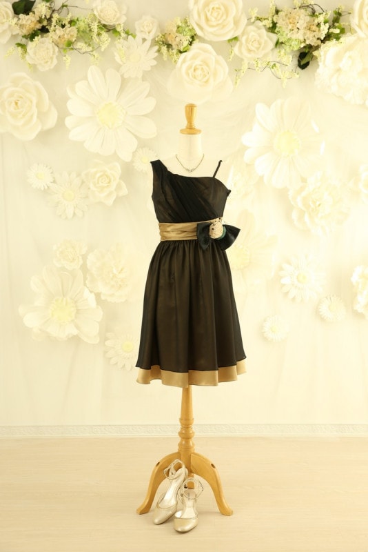 【結婚式パーティーお呼ばれドレスレンタル】結婚式/謝恩会/二次会/かわいい/ブラック/ゴールド/9号/01-364