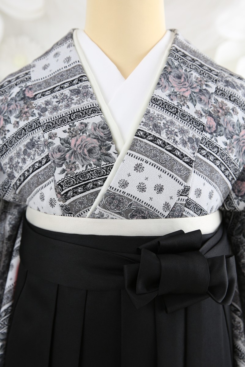 【卒業式袴レンタル/着物レンタル/通販レンタル】　ブランド　ラフィネモカ/学生袴/卒業式/小学生袴/かわいい袴/モダン/白/黒/着物-425/袴-267