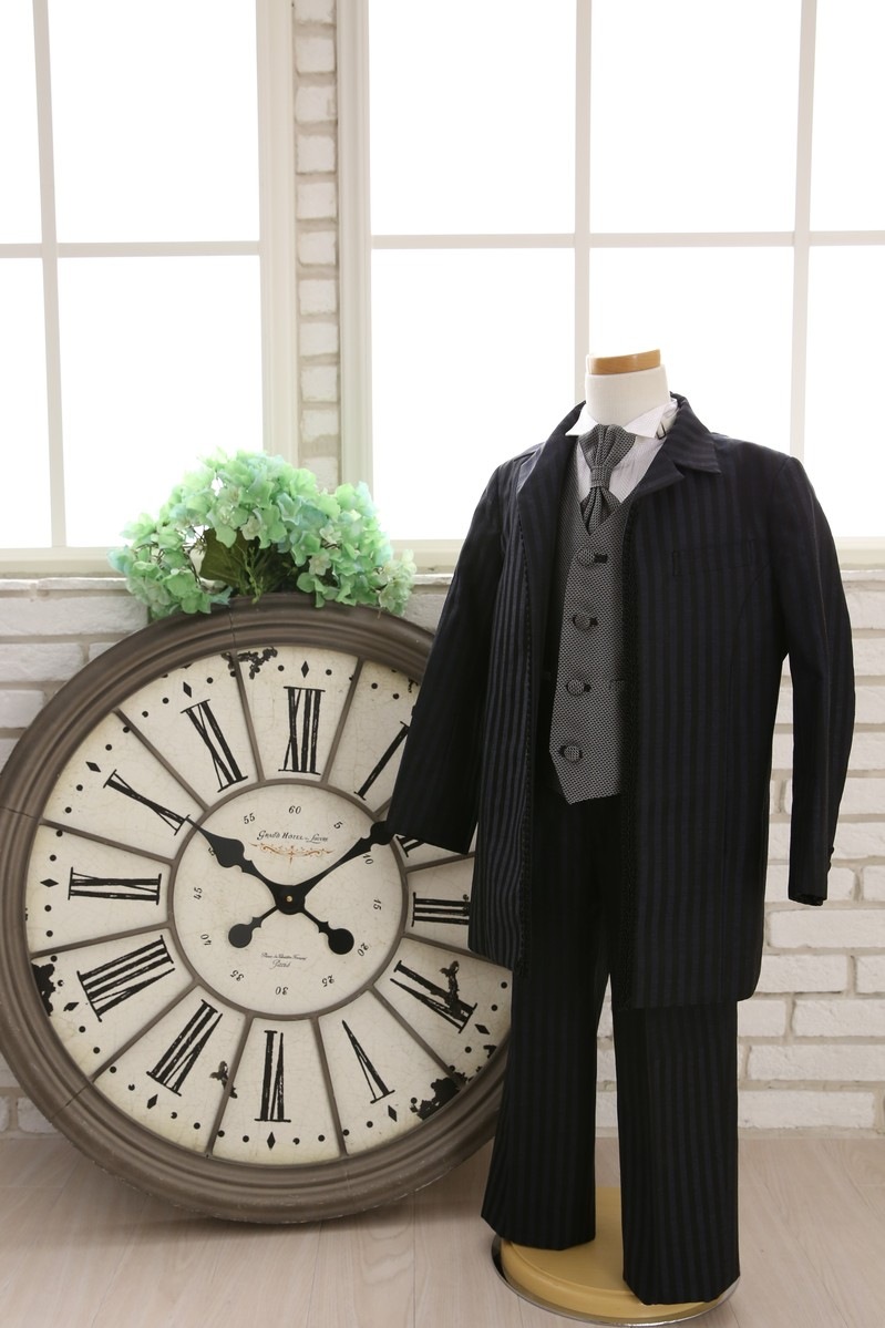 【結婚式パーティーお呼ばれ男の子フォーマル・男の子レンタル】結婚式/発表会/男の子スーツ/男の子タキシード/紺/5歳用/J5-26（100）