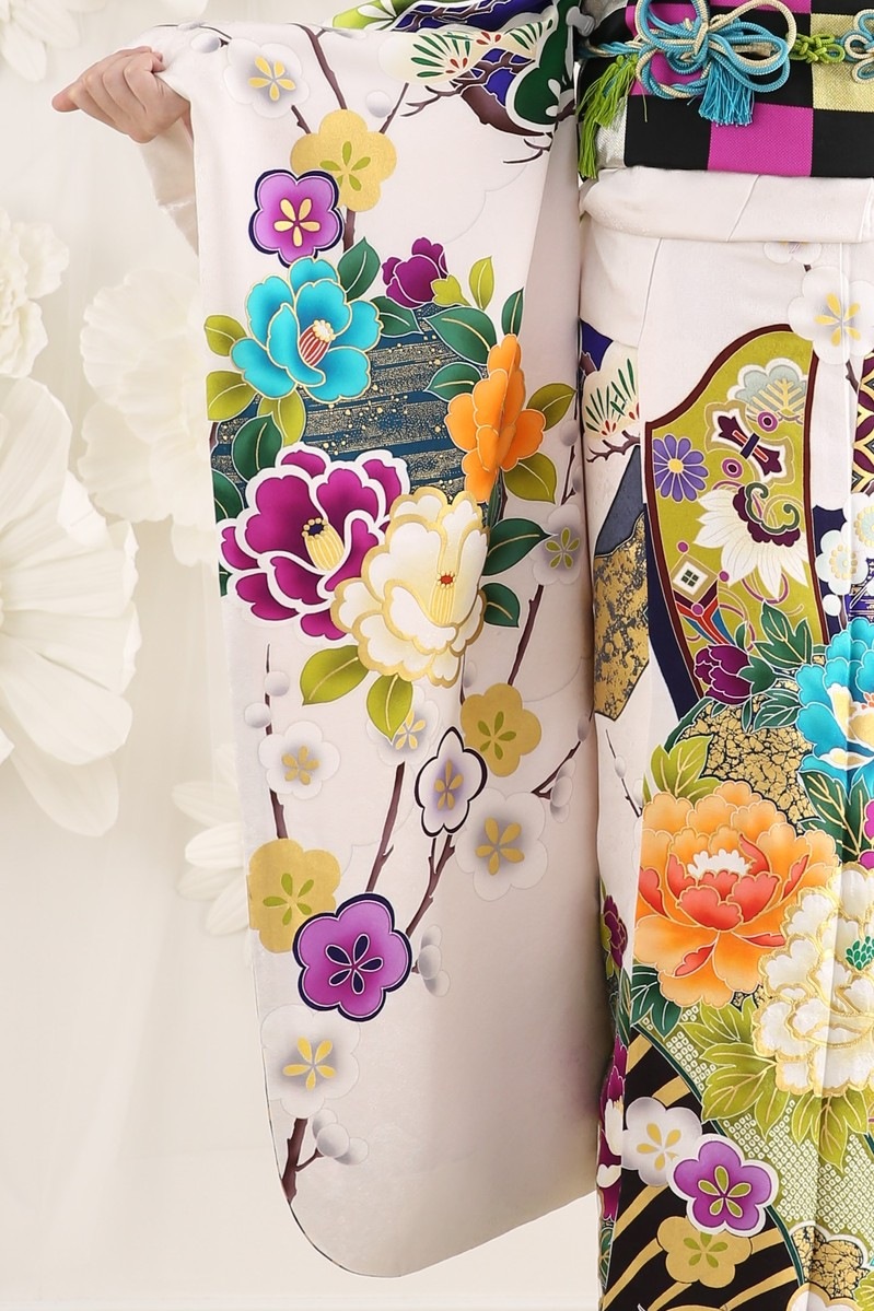 【振袖レンタル 成人式 結婚式 着物レンタル 前撮り】成人式/振袖/生田絵梨花/芸能人ブランド/白地/振袖-515