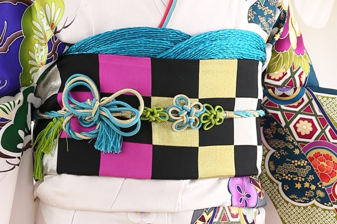 【振袖レンタル 成人式 結婚式 着物レンタル 前撮り】成人式/振袖/生田絵梨花/芸能人ブランド/白地/振袖-515