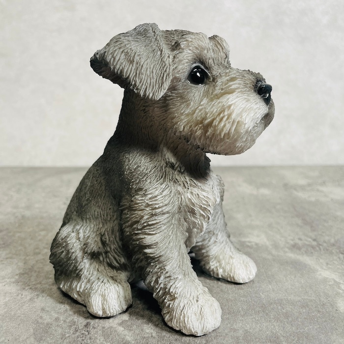 かわいい 犬 置物 高さ12.3cm お座りシュナウザー woobia ウービア