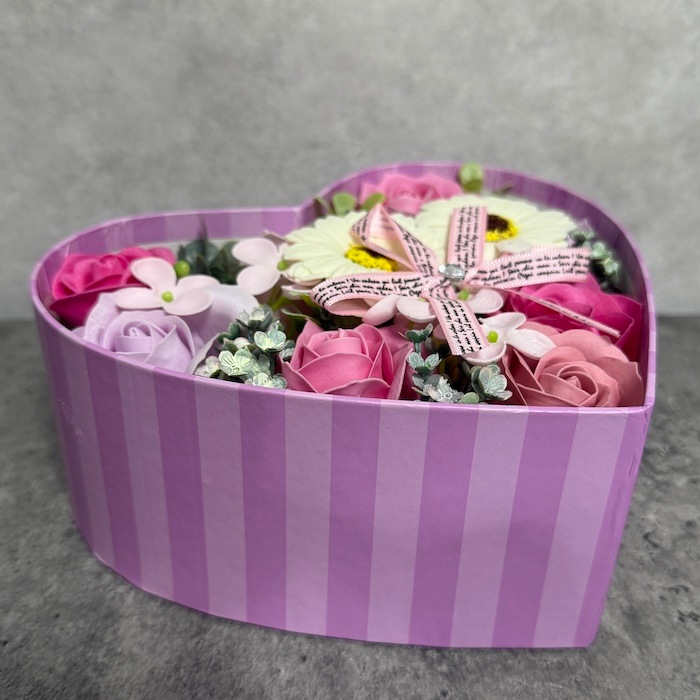 入浴剤 プレゼント ギフト おしゃれでかわいい花の形のバス