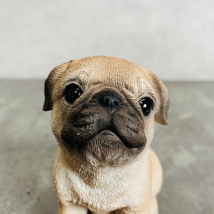 かわいい 犬 置物 頭を上げる パグ woobia ウービア イヌ おしゃれ