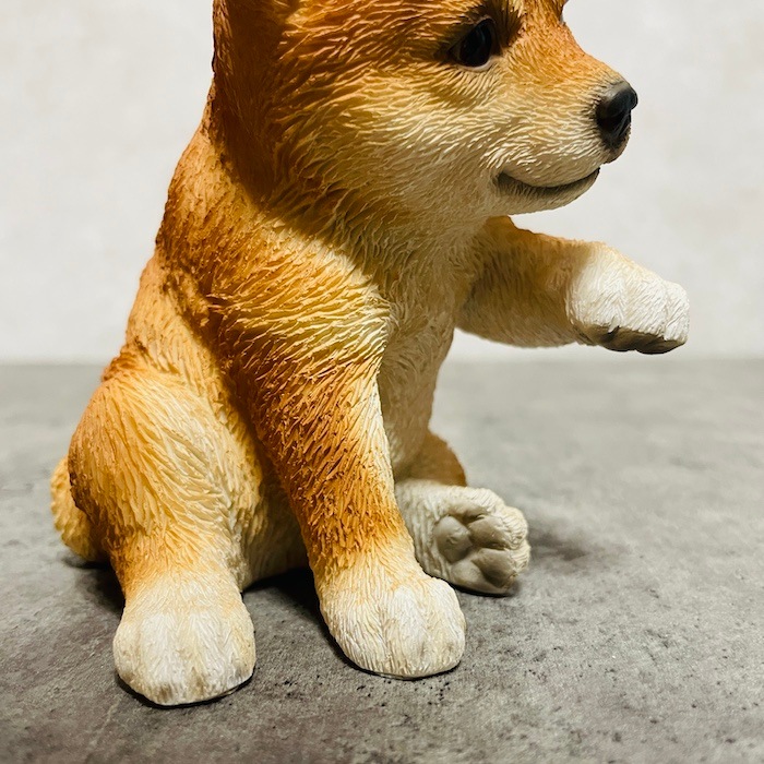 かわいい犬の置物 左手を上げる柴犬 グッズ woobia ウービア イヌ