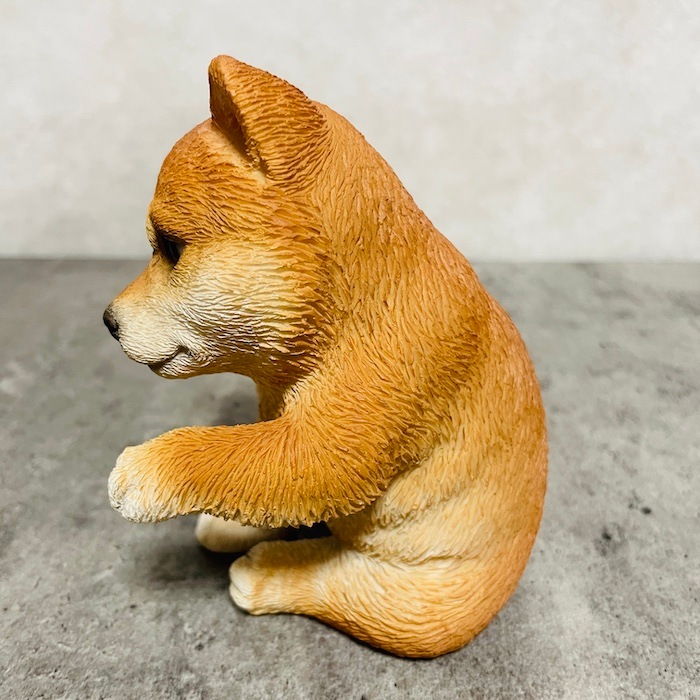 かわいい犬の置物 左手を上げる柴犬 グッズ woobia ウービア イヌ