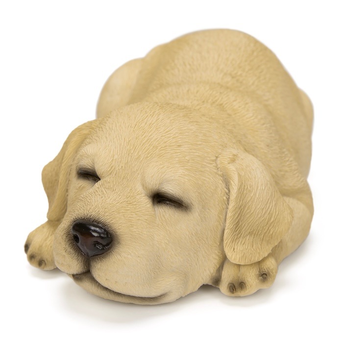 犬 置物 すやすやラブラドールレトリバー グッズ 横幅17.5cm リアル 犬 置物 すやすやラブラドールレトリバー グッズ 横幅17.5cm リアル