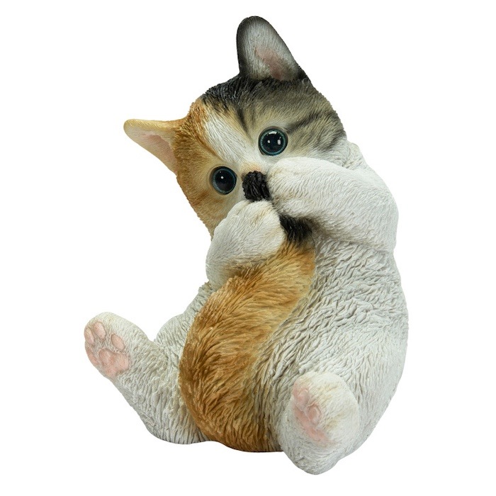 置物 しっぽで遊ぶ三毛猫 ネコ 高さ17.8cm woobia ウービア 大きい