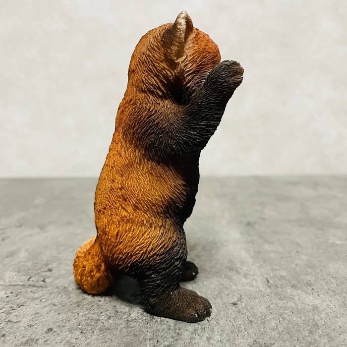 かわいい 置物 動物 手をあげるレッサーパンダ woobia ウービア