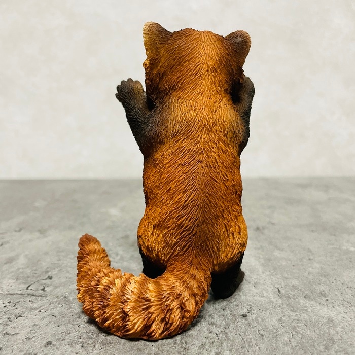 かわいい 置物 動物 手をあげるレッサーパンダ woobia ウービア
