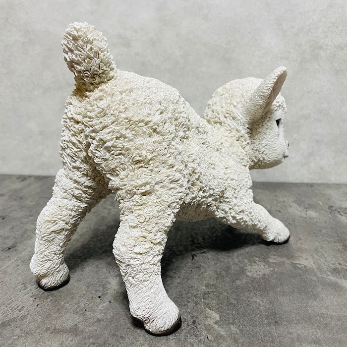 かわいい 置物 前かがみの子羊 高さ18cm woobia ウービア おしゃれ