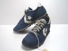 80�ǣ�CONVERSE�����˥󥰥��塼��