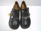 �ѹ�����Dr.Martens��3���ȥ�åץ쥶�����塼��
