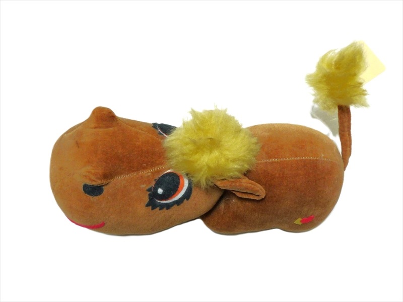 60�ǣ� KAMAR�� BETSY ���� �̤������