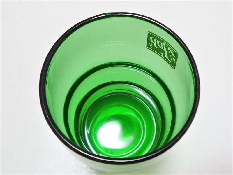 �ե��쥹�ȥ��꡼��7UP������֥顼