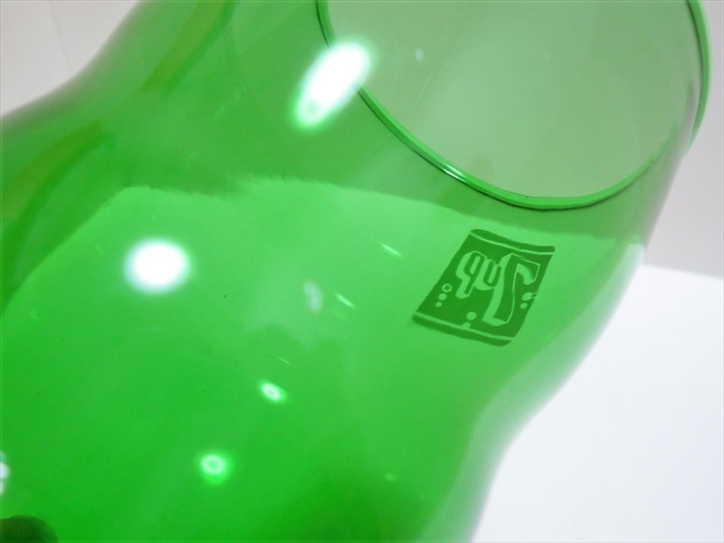 �ե��쥹�ȥ��꡼��7UP������֥顼