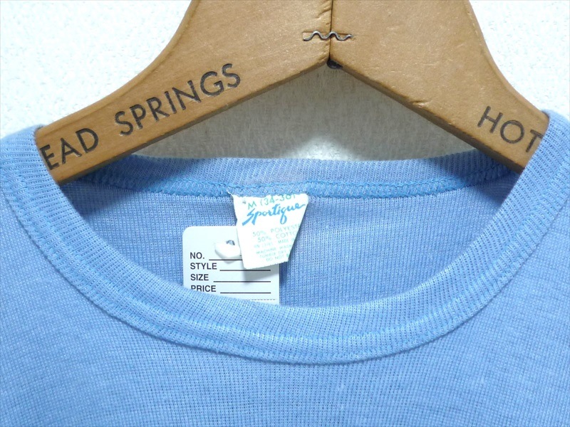 70�ǣ�THE FRIENDLY RIDERS OF THE GOLD COAST��Retreads XL Plus��T�����