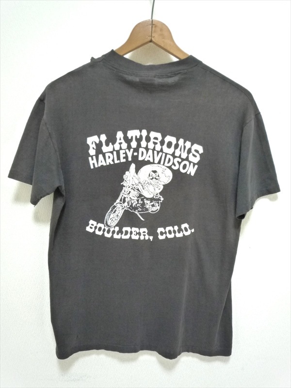 80ǣRIDING A HONDA HARLEY-DAVIDSON