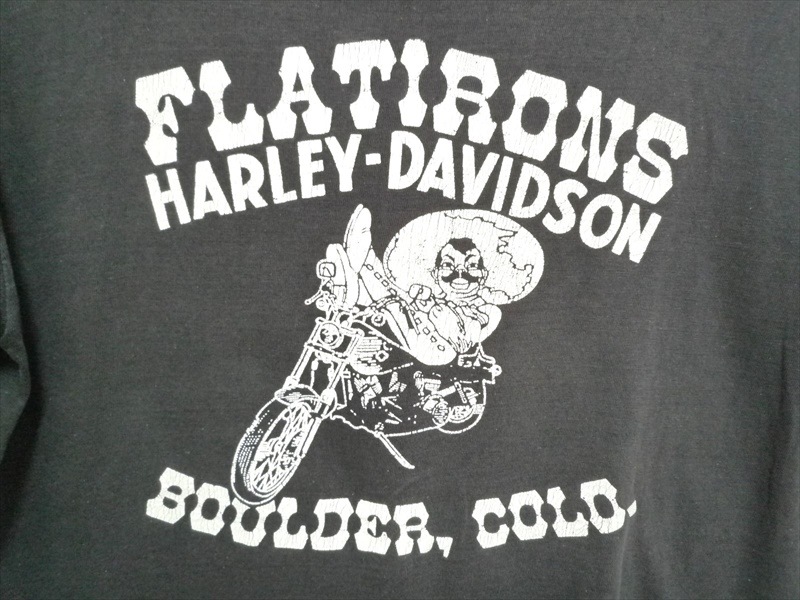 80ǣRIDING A HONDA HARLEY-DAVIDSON