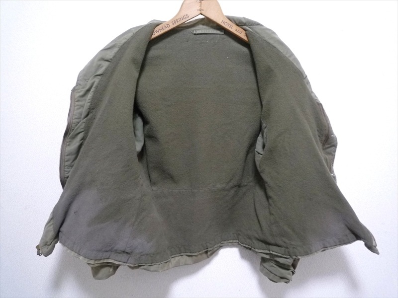 40�ǣ� N-4 �ߥ꥿�꡼���㥱�å�