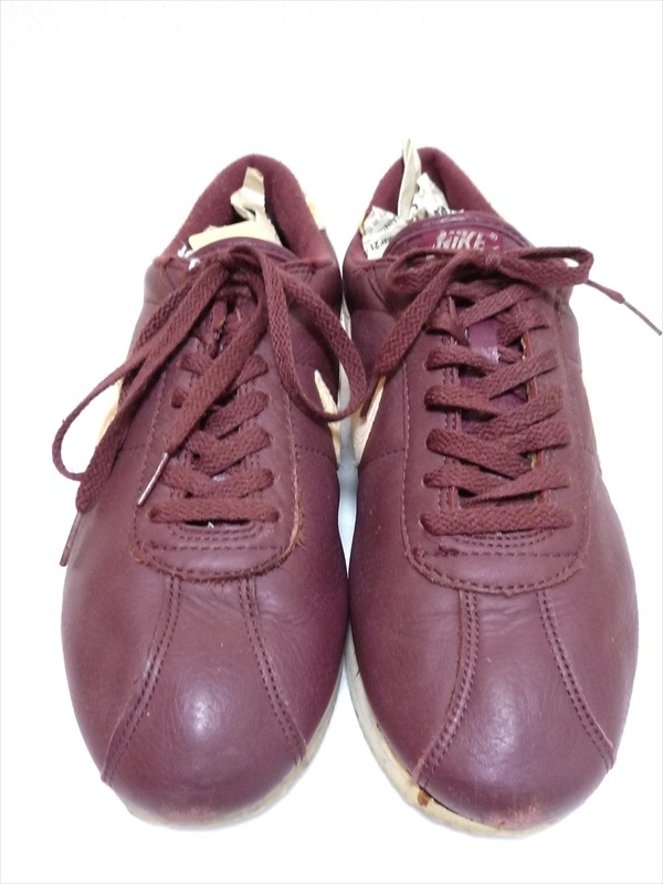 90�ǣ�NIKE���쥶������ƥå�