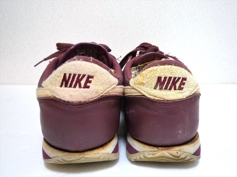 90�ǣ�NIKE���쥶������ƥå�