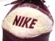 90�ǣ�NIKE���쥶������ƥå�
