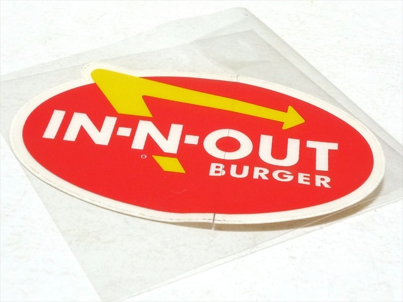 IN-N-OUT BURGER���쥹�ƥå������饹�ȤΣ��硪
