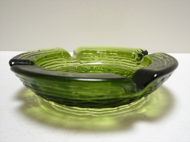 �����(S)�����ܥ��ɥ��꡼�󡡥��å���ȥ쥤