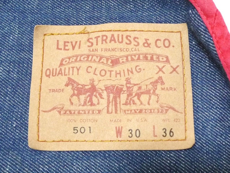 Levi's���ǥ˥�������ޥåȡ����⡼��e