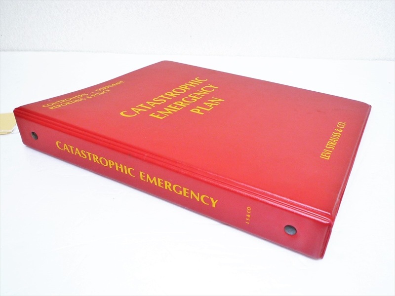 Levi's��CATASTROPHIC EMERGENCY PLAN���Х������