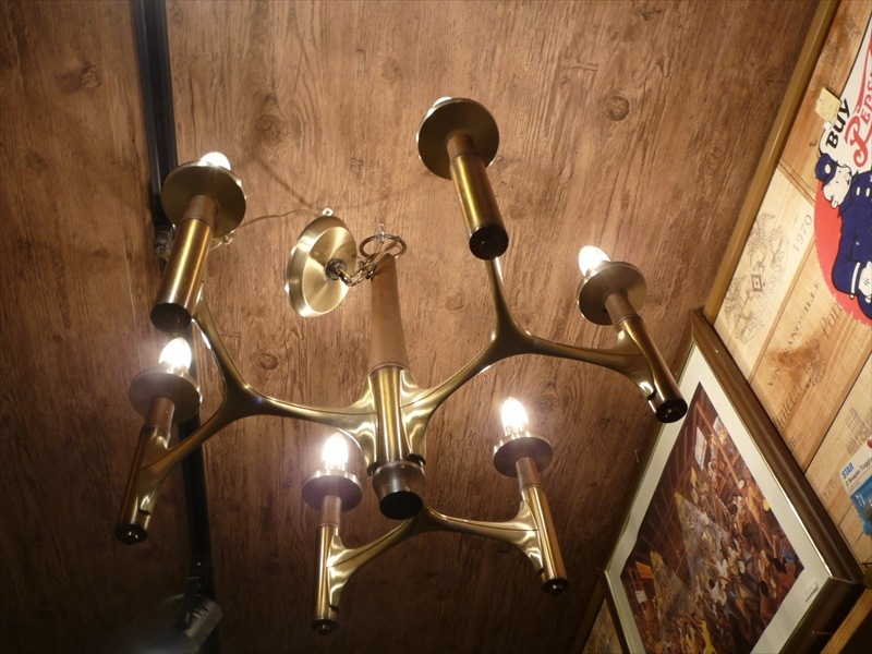 60��70�ǣ�FORECAST LIGHTING�ҡ��ߤ겼������