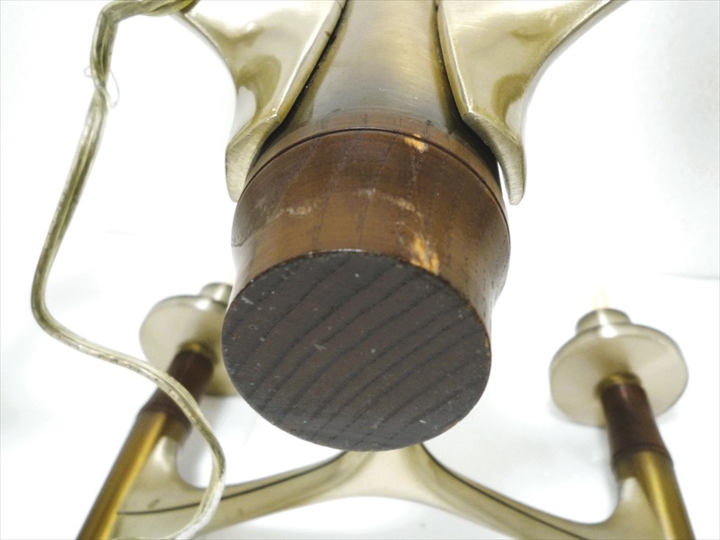 60��70�ǣ�FORECAST LIGHTING�ҡ��ߤ겼������