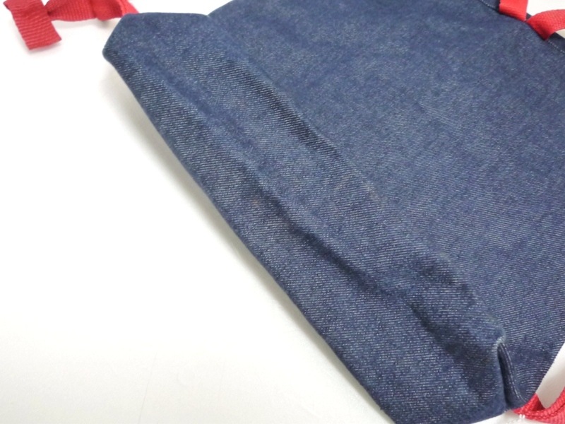 Levi's���ǥ˥���å�