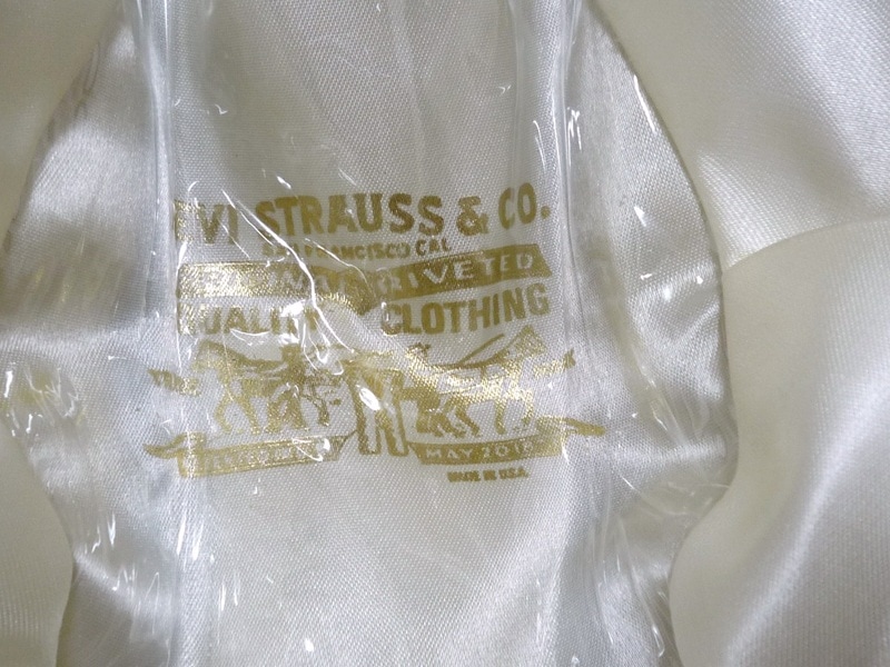 70�ǣ�Levi's���ǥ˥०��������ϥå�