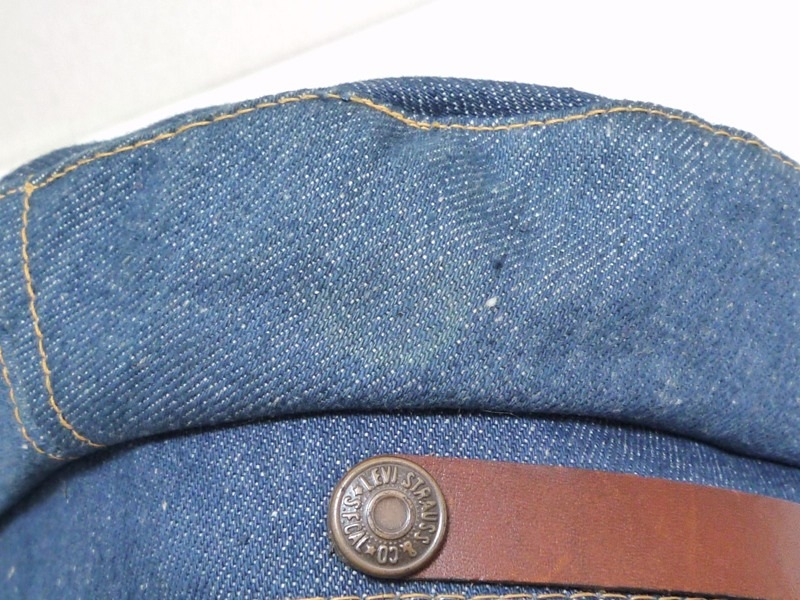 70�ǣ�Levi's���ǥ˥७�㥹���å�
