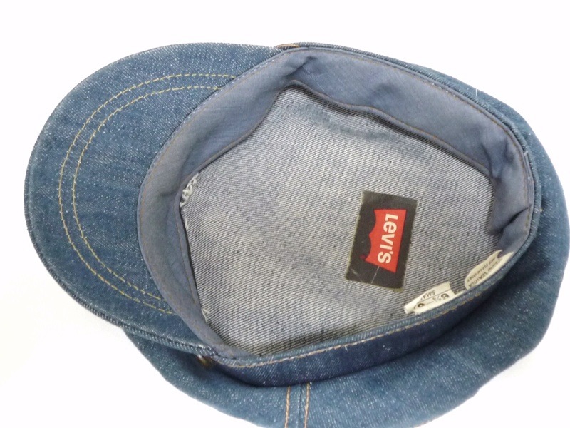 70�ǣ�Levi's���ǥ˥७�㥹���å�
