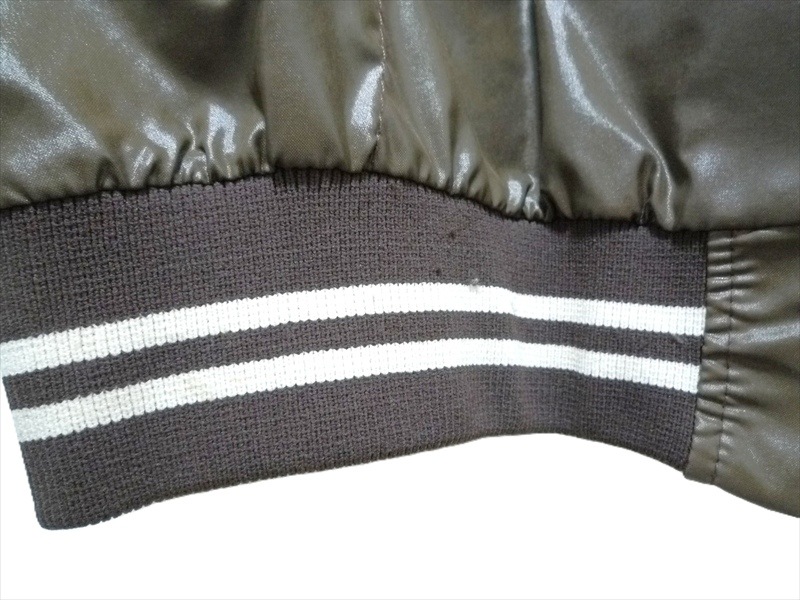 80�ǣ� SUPREME �ʥ����󥸥㥱�å�