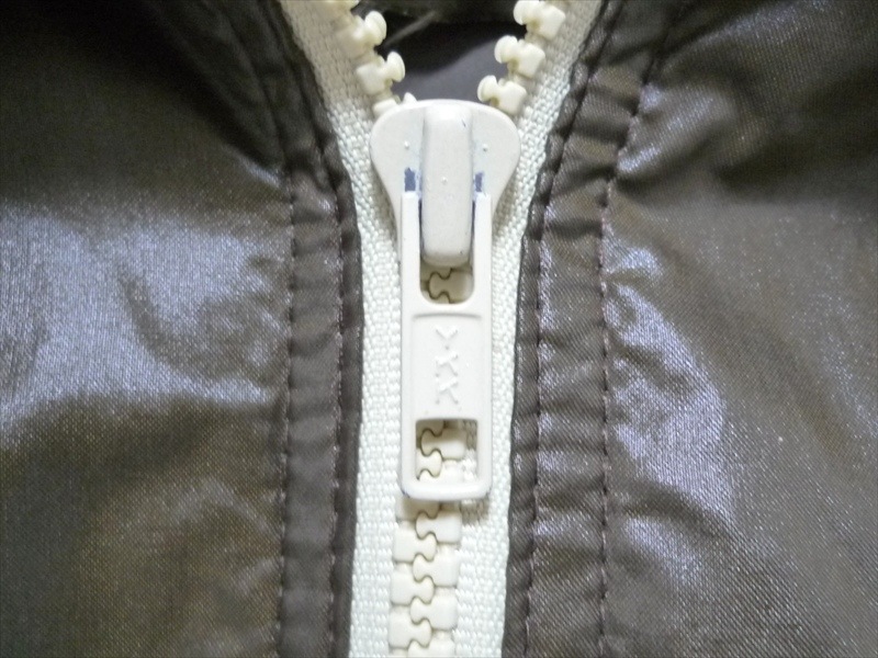 80�ǣ� SUPREME �ʥ����󥸥㥱�å�