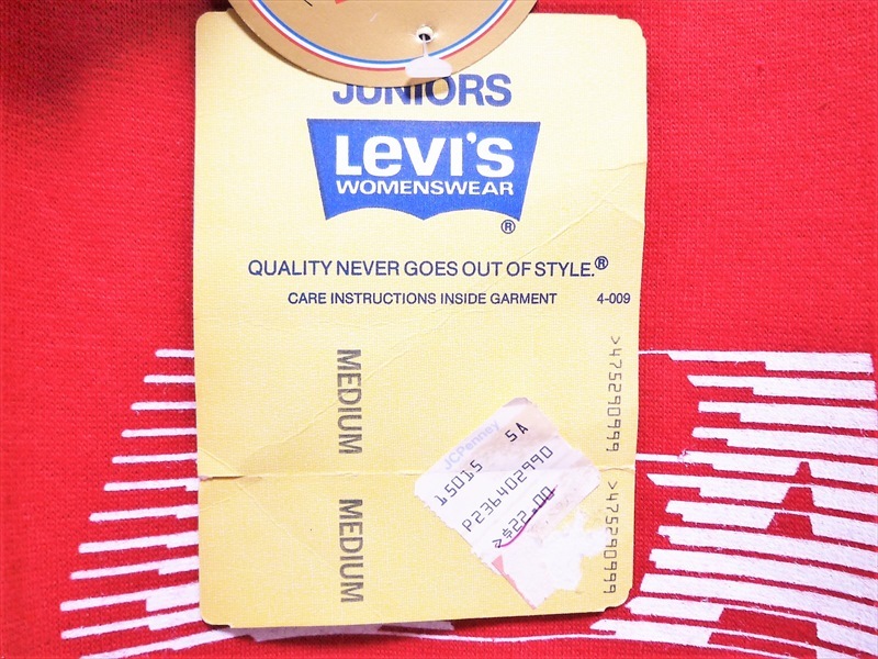 80�ǣ�Levi's��LA�����ԥå����������åȥ���ġ��ǥåɥ��ȥå�