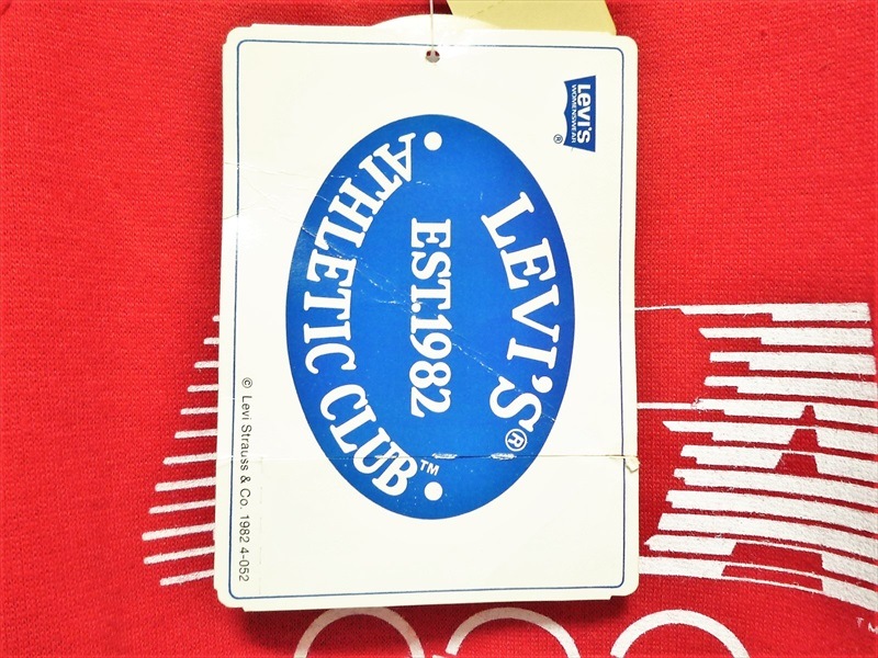 80�ǣ�Levi's��LA�����ԥå����������åȥ���ġ��ǥåɥ��ȥå�