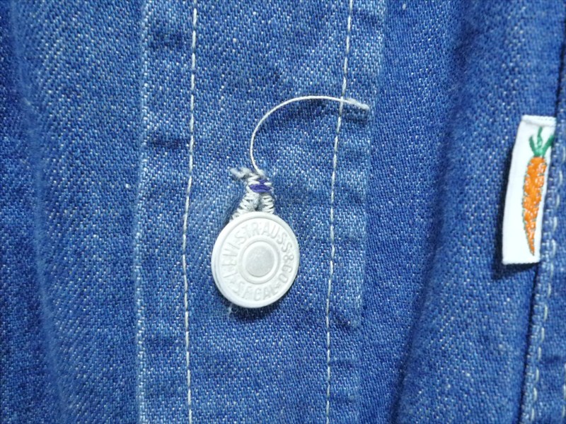 70�ǣ� Levi's Fresh Produce �ǥ˥ॷ���