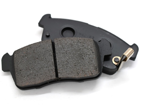 いすゞ　エルフ　アケボノブレーキパットAN617WK 2点セット AN-617WK エルフ NPR85AN ブレーキパッド 曙 アケボノ イスズ